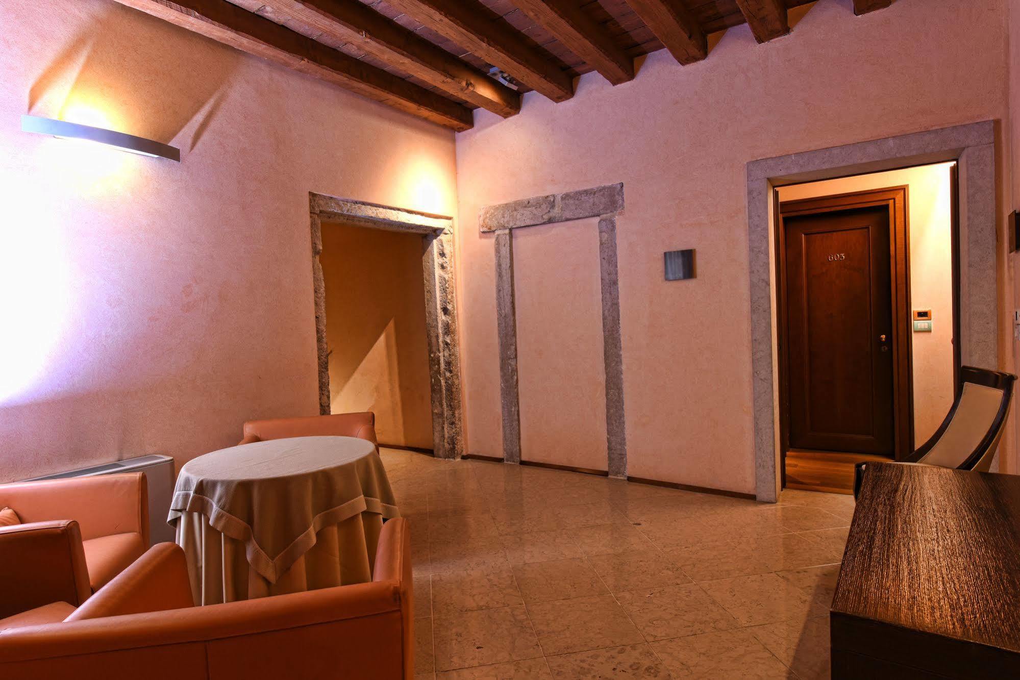 Palazzo Selvadego Hotel Veneţia Exterior foto
